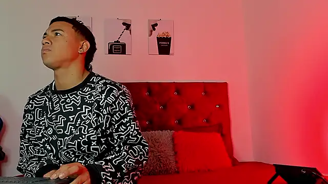 Liamsubtle01 online show from March 25, 11:05 am