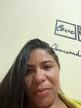 Snapshot of Indiafogosa23 chatting on June 26, 11:42 pm Indiafogosa23 online show from June 26, 11:42 pm