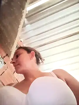 Snapshot of Andry-19 chatting on February 9, 7:07 pm Andry-19 online show from February 9, 7:07 pm