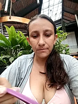 Snapshot of Andry-19 chatting on February 25, 7:34 pm Andry-19 online show from February 25, 7:34 pm