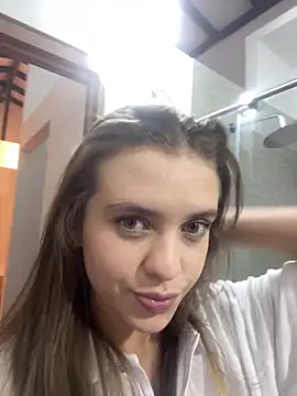 Snapshot of MARiana2619 chatting on February 11, 3:55 am MARiana2619 online show from February 11, 3:55 am