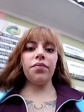 ISABELLA-01  online show from April 18, 11:05 pm