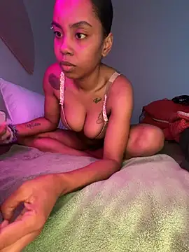 oshun6360 online show from May 27, 6:05 pm