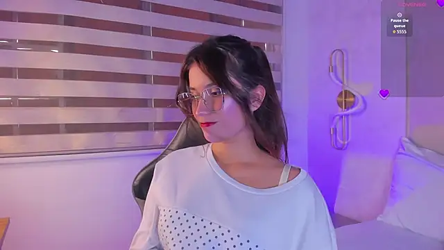 scarlett rosse x online show from April 17, 7:17 pm