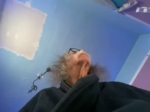 Snapshot of LickYourYoni chatting on March 1, 3:47 pm LickYourYoni online show from March 1, 3:47 pm