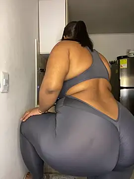 NataliaMillers online show from June 18, 3:07 am