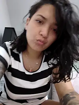 Lilitth  online show from February 13, 4:36 pm