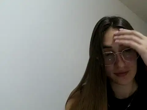 Snapshot of Noracherry chatting on March 2, 3:20 am Noracherry online show from March 2, 3:20 am