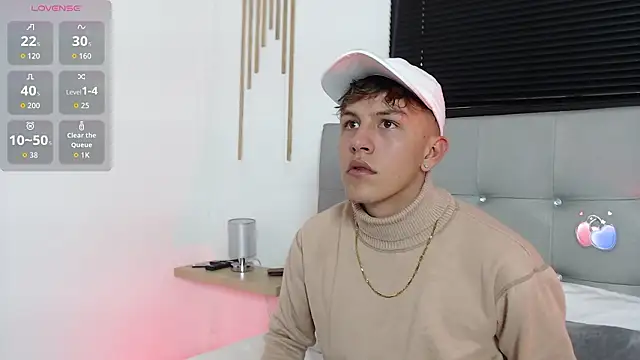 Snapshot of johnny_blake_ chatting on February 26, 7:02 pm johnny blake online show from February 26, 7:02 pm