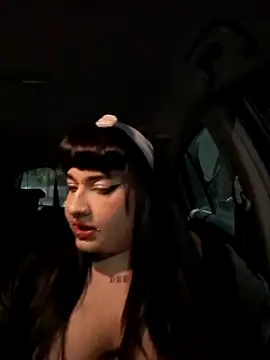 RoseNubble online show from April 23, 8:33 pm