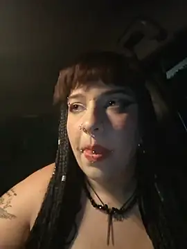 Snapshot of RoseNubble chatting on June 24, 10:53 pm RoseNubble online show from June 24, 10:53 pm