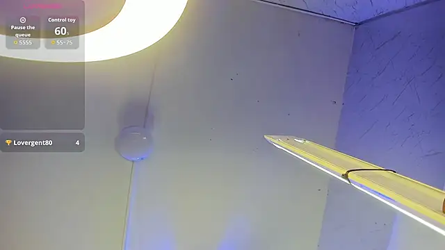 Snapshot of ThiagoBerry chatting on February 20, 6:26 am ThiagoBerry online show from February 20, 6:26 am