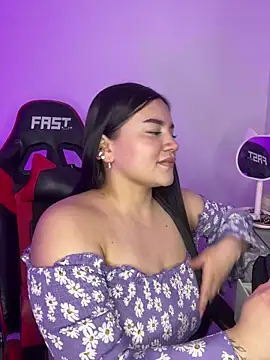 abby gonzales online show from March 24, 6:40 am