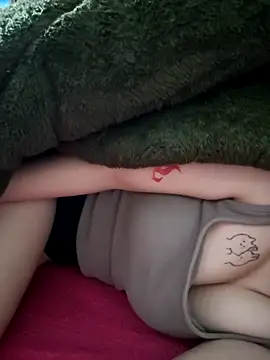 -LunaLust online show from March 30, 1:06 am