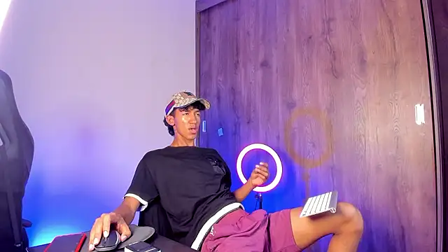 neitan miller  online show from March 5, 5:58 am