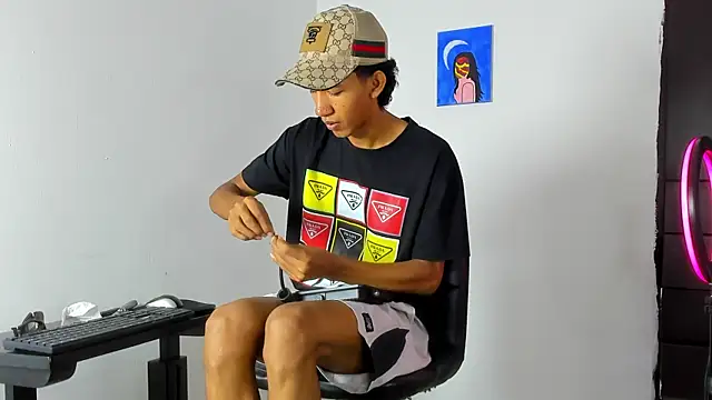 neitan miller  online show from July 1, 12:40 pm
