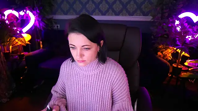 Dafni Monn online show from January 16, 6:35 am