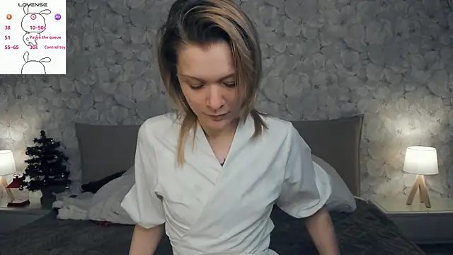 Snapshot of ReganShroff chatting on January 11, 7:35 am ReganShroff online show from January 11, 7:35 am