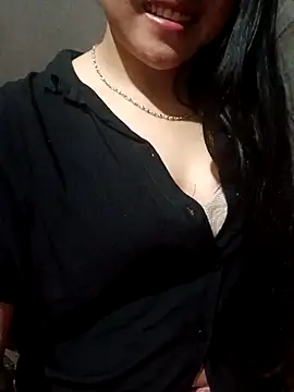 Snapshot of Nelina- chatting on January 14, 12:11 pm Nelina- online show from January 14, 12:11 pm