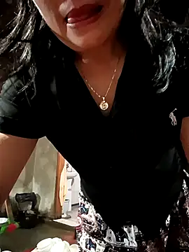 Snapshot of yu--yo chatting on February 28, 11:22 am yu--yo online show from February 28, 11:22 am