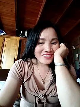 Snapshot of yu--yo chatting on March 2, 5:08 am yu--yo online show from March 2, 5:08 am