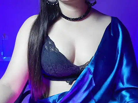 Snapshot of CutieVibe01 chatting on February 18, 6:26 pm CutieVibe01 online show from February 18, 6:26 pm