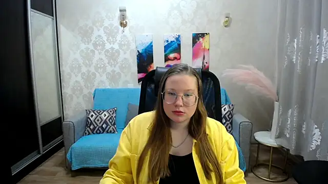 Snapshot of kuri_u chatting on January 9, 10:18 am kuri u online show from January 9, 10:18 am