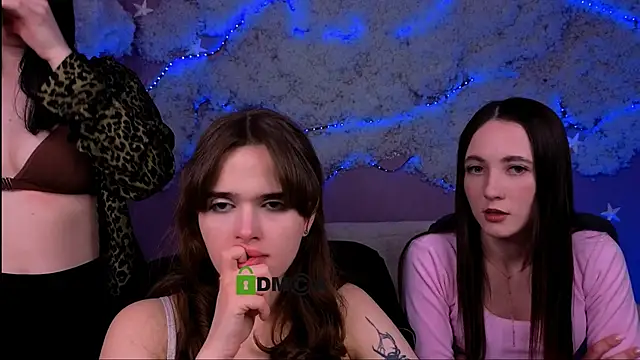 monica xcx online show from May 6, 9:53 pm