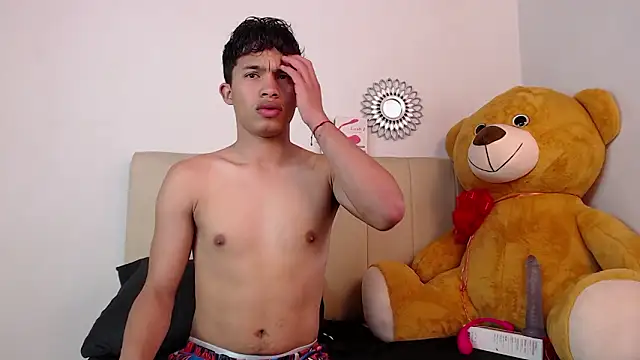 BayronSantana online show from February 20, 8:42 pm