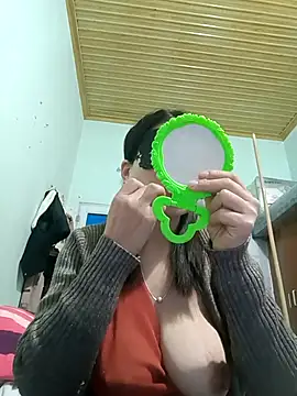 Snapshot of Hana2026 chatting on February 8, 9:51 pm Hana2026 online show from February 8, 9:51 pm