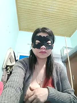 Snapshot of Hana2026 chatting on February 13, 9:44 pm Hana2026 online show from February 13, 9:44 pm