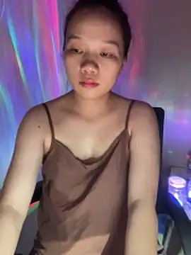 An-An19 online show from May 11, 2:23 pm