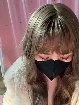 -Violet-t online show from March 10, 3:28 pm