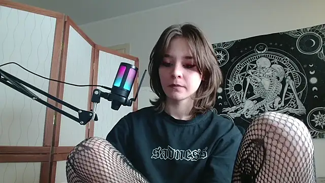 Mysterious Toy online show from February 4, 4:46 pm