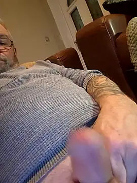 justenjoyingurcompany online show from January 10, 9:41 pm