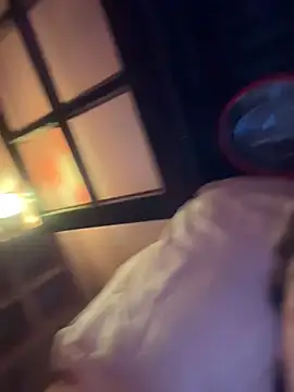 Snapshot of witchdub chatting on February 17, 2:24 pm witchdub online show from February 17, 2:24 pm