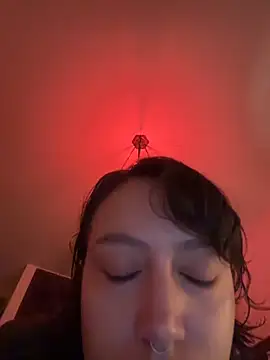 Snapshot of witchdub chatting on May 14, 9:32 pm witchdub online show from May 14, 9:32 pm