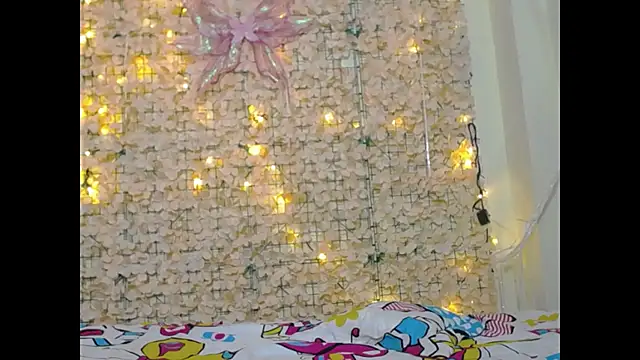 Cute-Cherry12 online show from March 15, 2:28 am