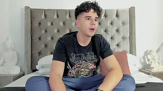 RedNDizzy online show from February 16, 11:56 pm