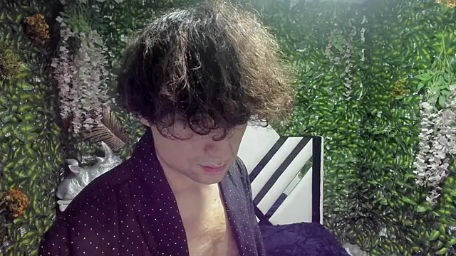 SHAW FROSTE online show from January 9, 8:43 pm