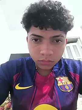 Snapshot of VersedChip chatting on February 15, 6:21 am VersedChip online show from February 15, 6:21 am