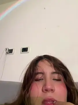 ivy velvet online show from February 7, 5:22 am