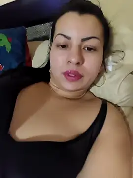 Snapshot of Sonja200 chatting on February 5, 6:12 pm Sonja200 online show from February 5, 6:12 pm