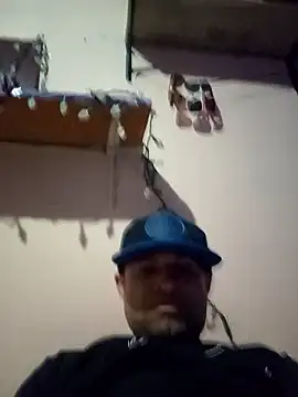 yoguitolokoche online show from January 12, 2:22 pm