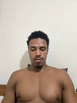 LorenzoBlack27 online show from May 25, 9:32 pm