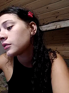 Snapshot of mmelit4 chatting on February 25, 1:37 am mmelit4 online show from February 25, 1:37 am