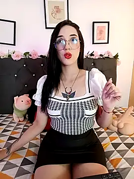 Snapshot of RoseNyx chatting on February 6, 8:45 pm RoseNyx online show from February 6, 8:45 pm