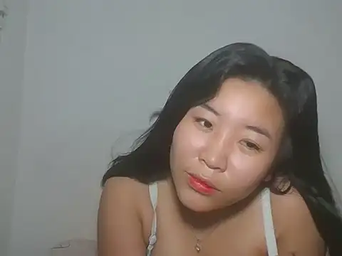 Zyeiii online show from March 23, 7:23 am