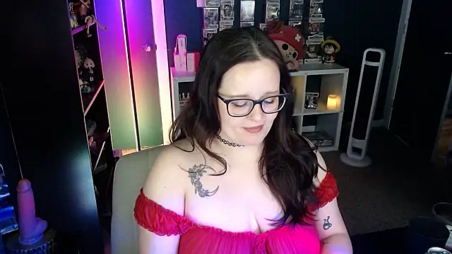 HazeyViolet333 online show from March 16, 7:40 pm