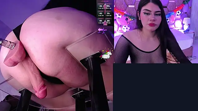 Snapshot of IsabellaBlow chatting on June 30, 1:45 pm IsabellaBlow online show from June 30, 1:45 pm